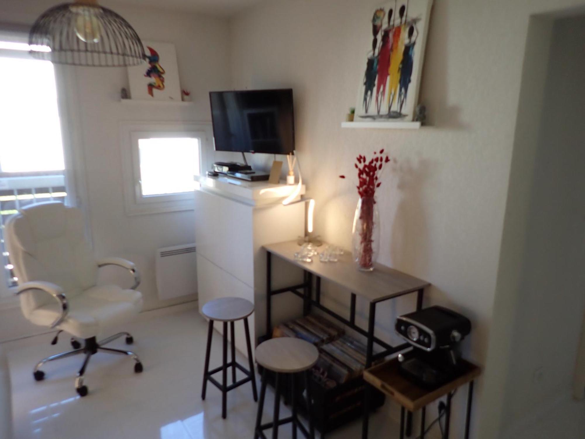 Suite 1 Chambre, 1 Sejour, Climatise, Piscines, 400M De La Mer La Londe-les-Maures Bagian luar foto